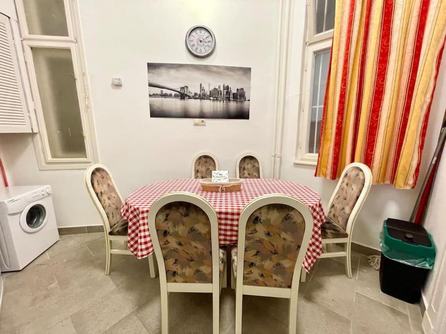 Bank5 Central Apartment Budapeszt Zewnętrze zdjęcie