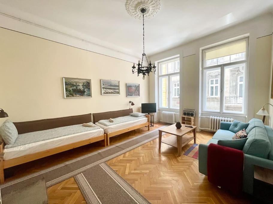 Bank5 Central Apartment Budapeszt Zewnętrze zdjęcie